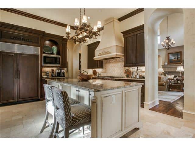 6229-Tulip-kitchen-2