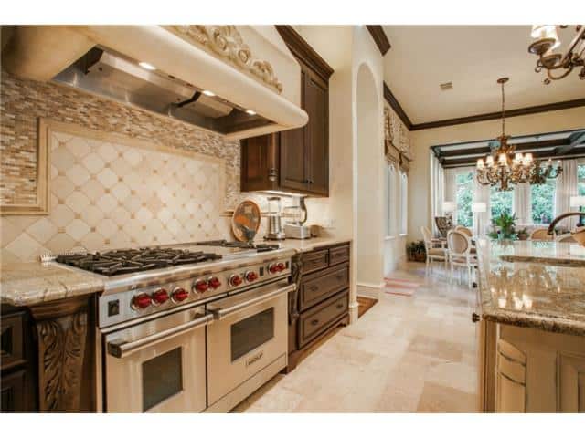 6229-Tulip-kitchen-3