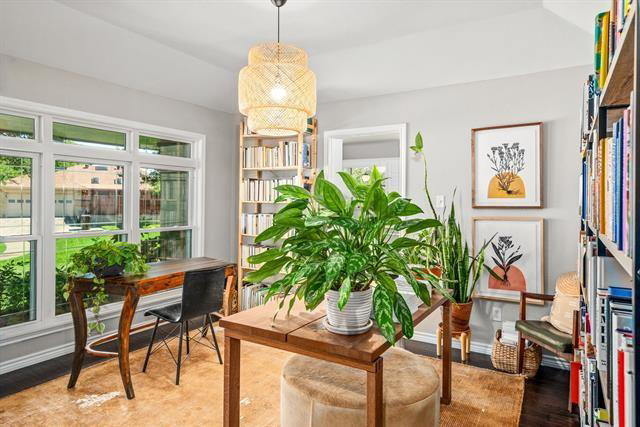 D6C508E3-5485-4BB1-93DA-FB18C8BCB51C