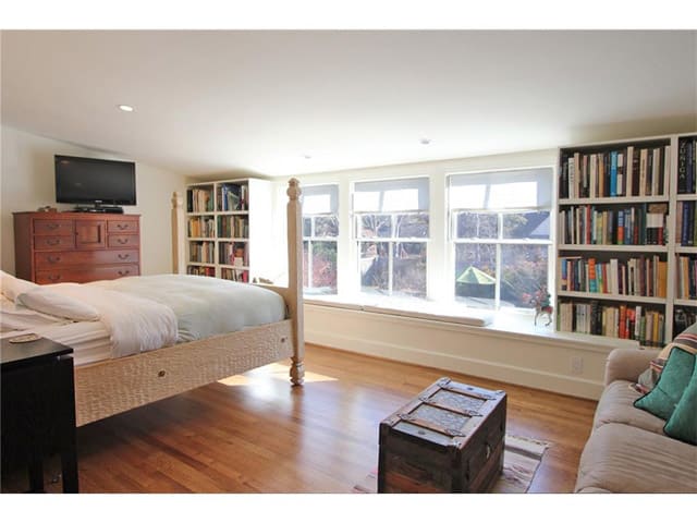 636-W.-Colorado-Master