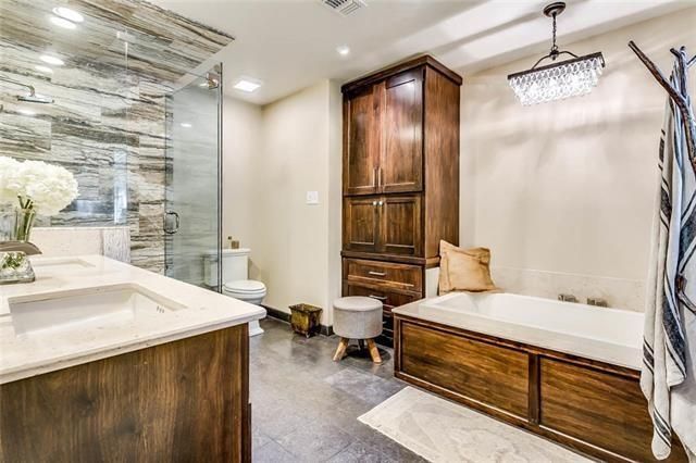 6366-Greenway-Master-Bath