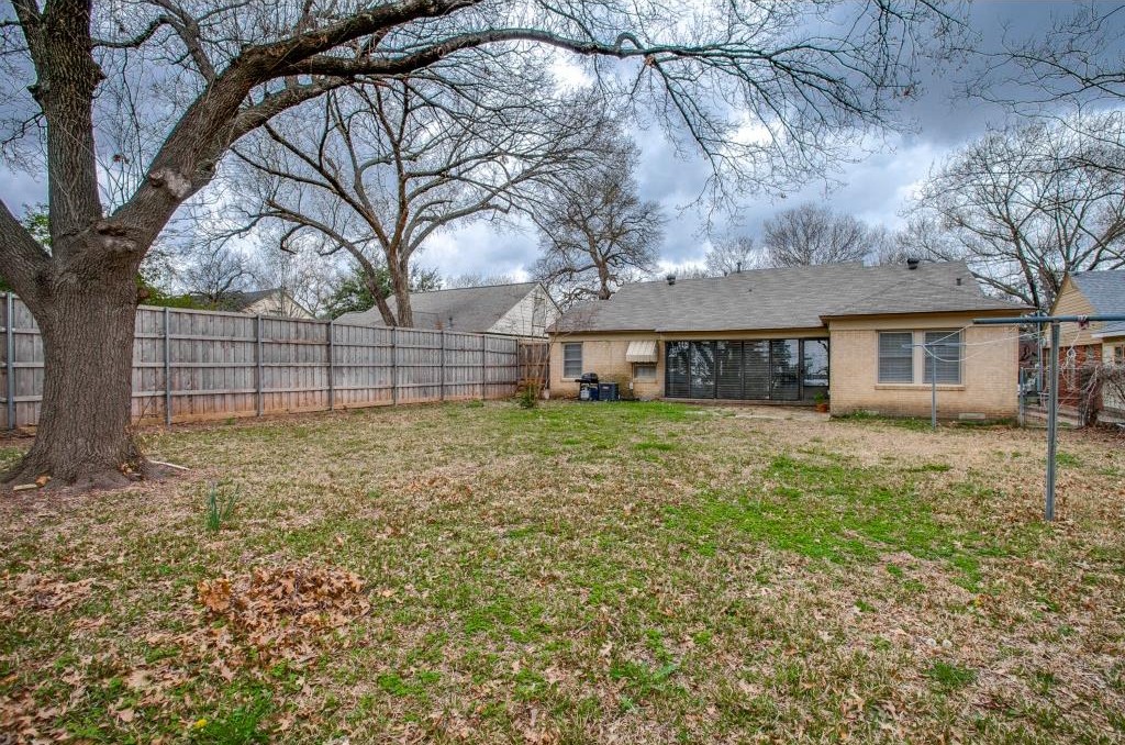 638-Tenna-Loma-Ct-M-e1429329894650