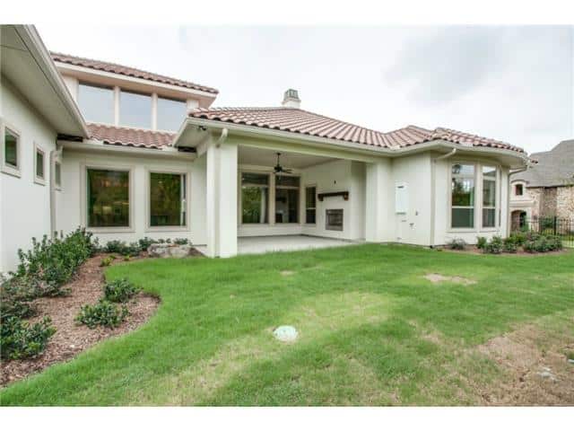 6404-Marble-Falls-rear-yard