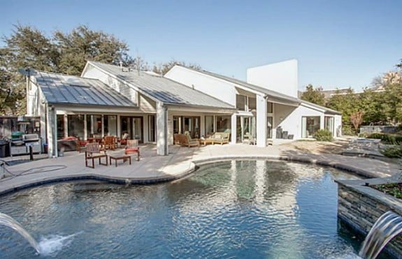 6406-Forest-Creek-rear-ext-575x371