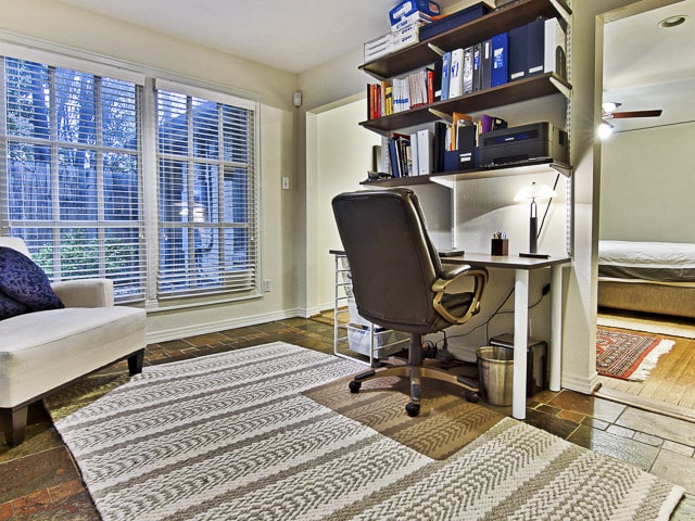 6426-Westlake-Office