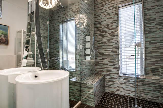 6607-Desco-master-bath