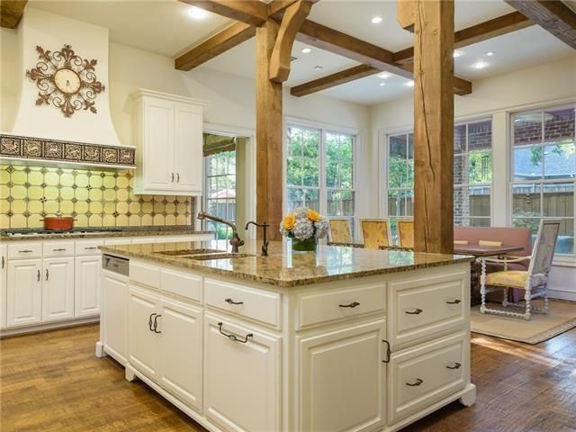 6615-Glendora-kitchen-2