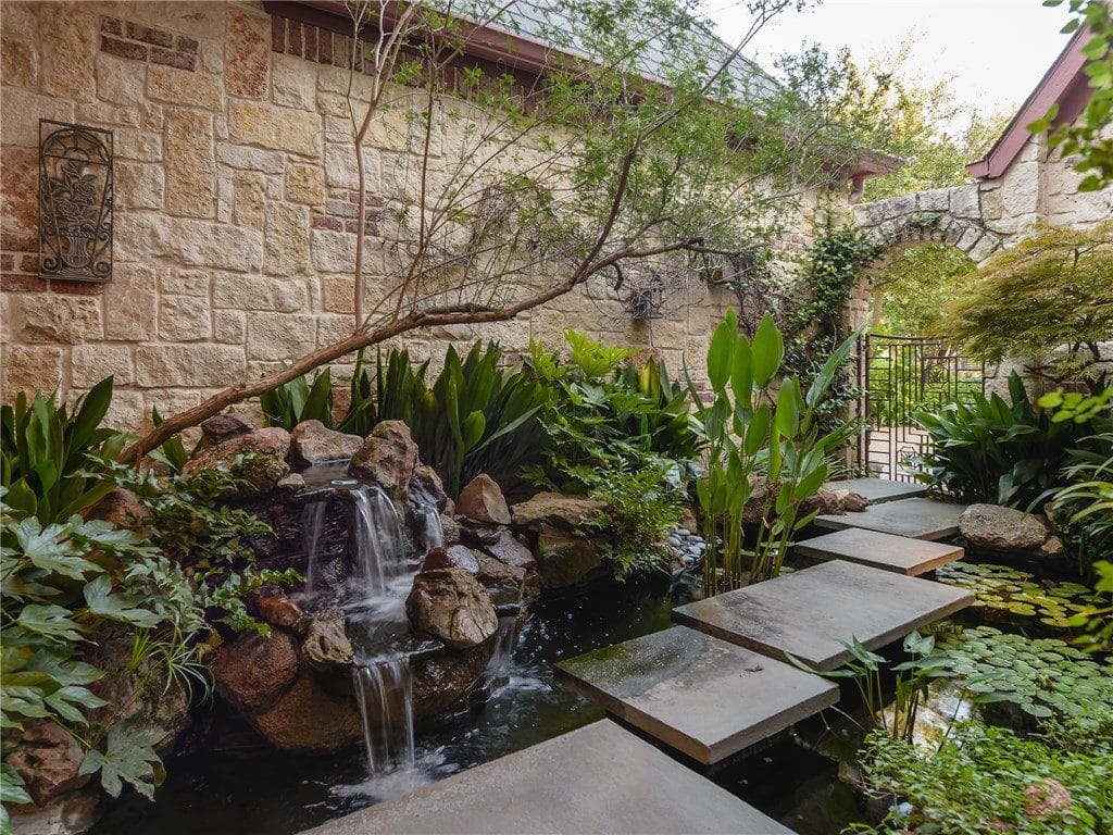 6615-Glendora-patio-3-1024x768