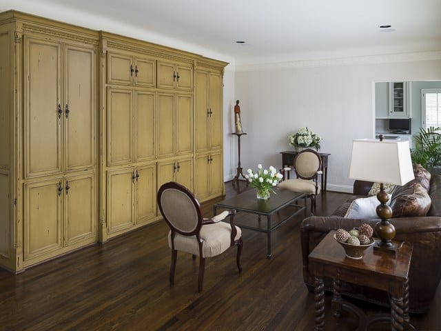 6675-Lakewood-Boulevard-Den-2