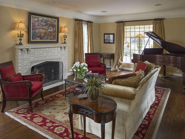 6675-Lakewood-Boulevard-Formal-Living