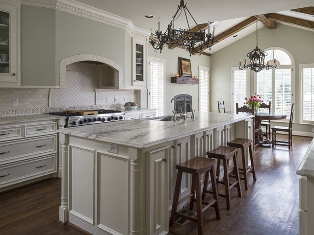 6675-Lakewood-Boulevard-Kitchen-2