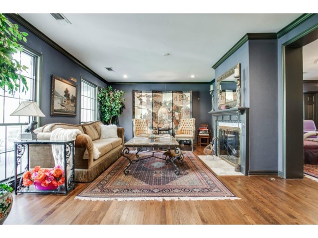 6701-Inwood-Formal-Living