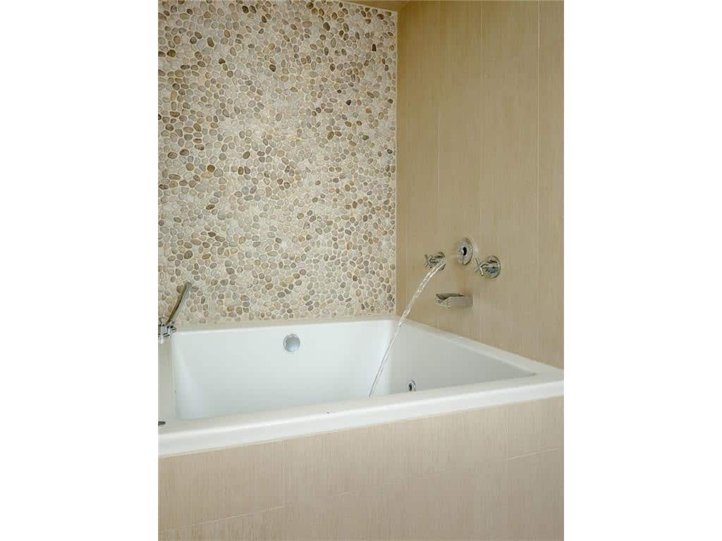 6722-Norway-ext-1024x768