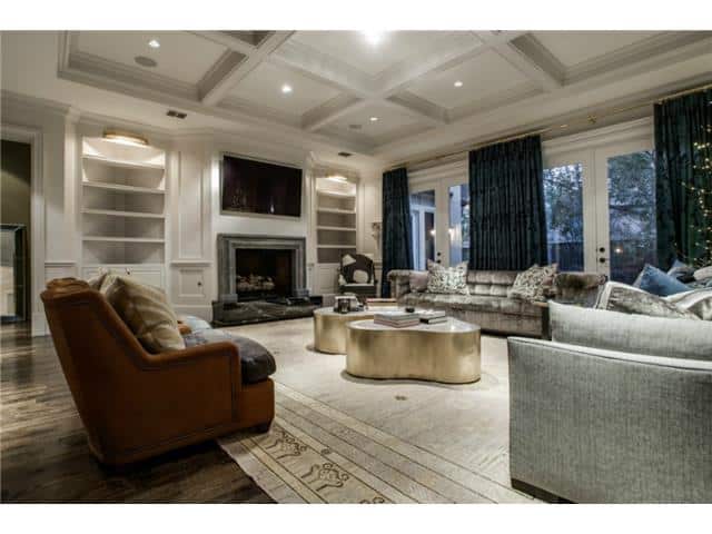 6735-Aberdeen-family-room.jpg-3jpg