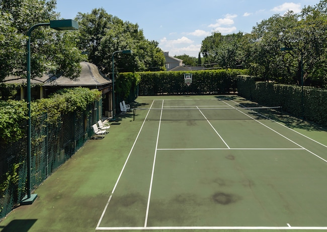 6767HuntersGlen334H-1