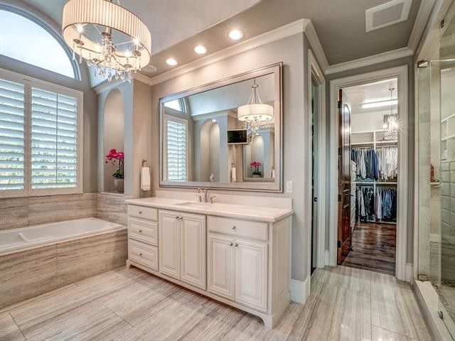 6809-Casa-Loma-Ave4