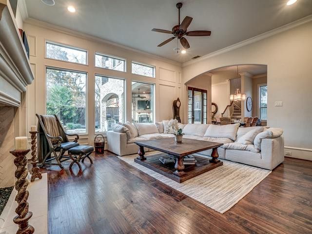 6809-Casa-Loma-Ave4