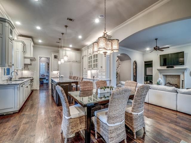 6809-Casa-Loma-Ave4