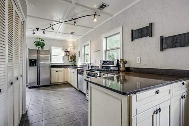 6819-Santa-Fe-Kitchen