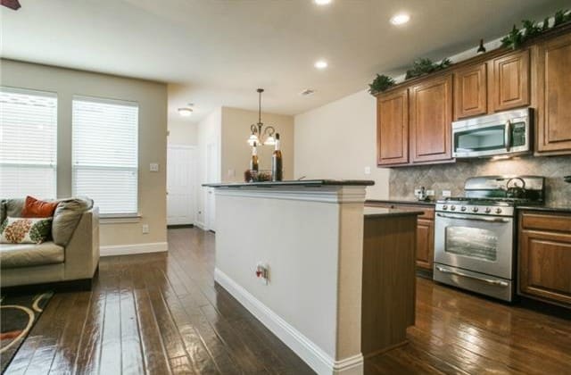 6822-Oeste-G-e1427697001672