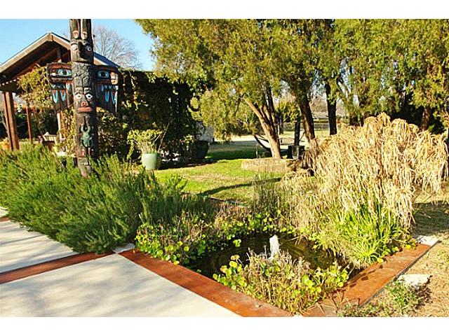 6831-Fisher-road-koi-pond