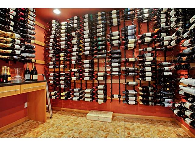 6831-Fisher-road-wine-2