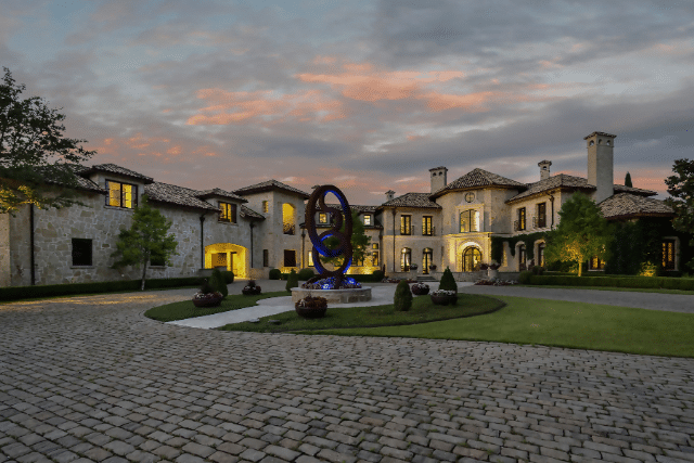 4734C676-5A03-4935-AB06-14D03DBA4E0C