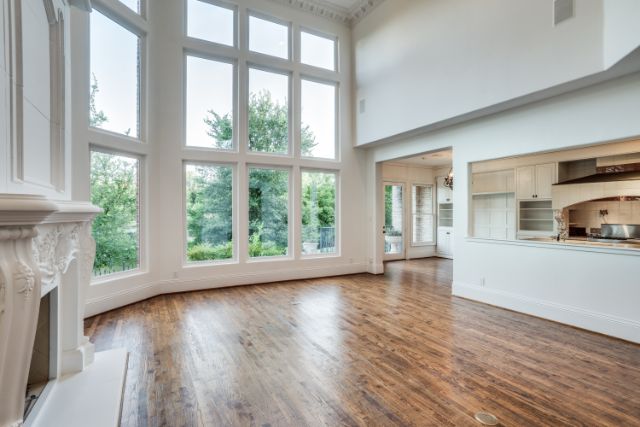 Lake-Forest-fountain