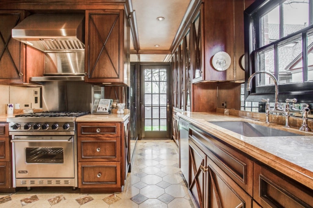 6918-patricia-ave-dallas-tx-MLS-111-1024x682