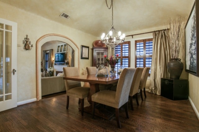 6934-Hammond-Dining