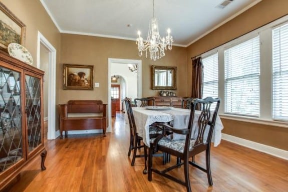 6934-San-Mateo-Dining-575x383