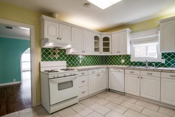 6939-San-Mateo-Kitchen-1-575x383