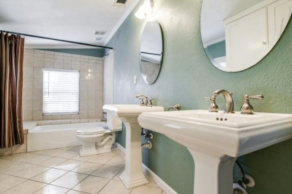 6939-San-Mateo-Master-Bath-575x383