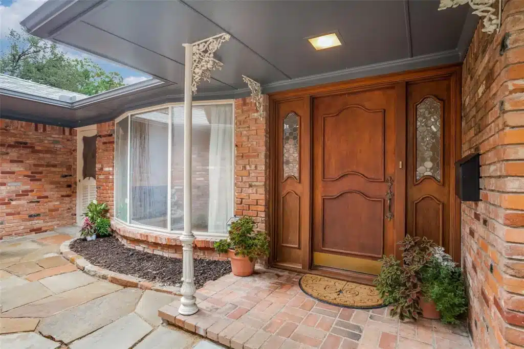 6c74543f8f69167e22ab8cd5e4d6bcd7l-m1332152721od-w1024_h768_x2_var-q2-1024x683