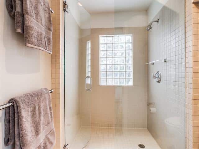 6d423fec39bebc9f72b1ae9e400374e7l-m642241310od-w1024_h768