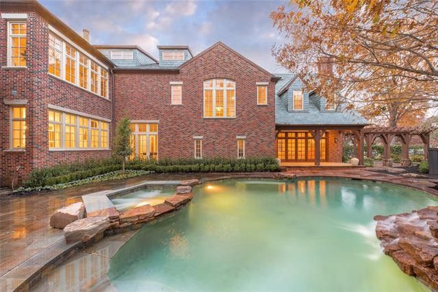 770940156ad051938f3f24c6bc092bddl-m1942008677xd-w1020_h770_q80