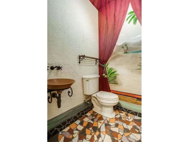 7023-Lakewood-powder-bath