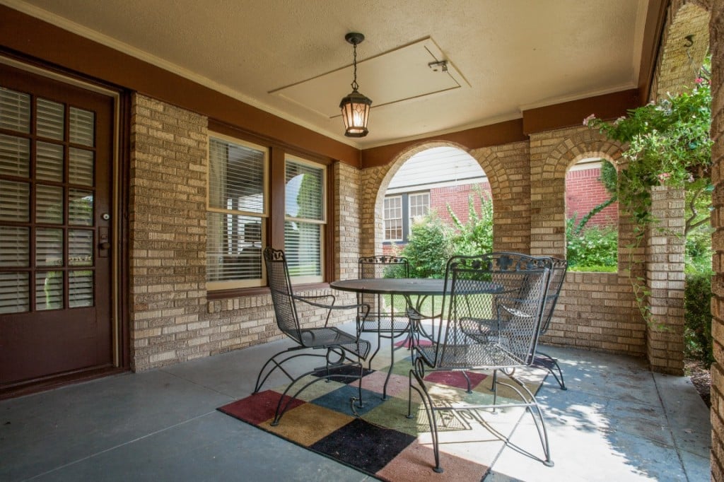 710-monte-vista-dr-dallas-tx-1-MLS-3-1024x682
