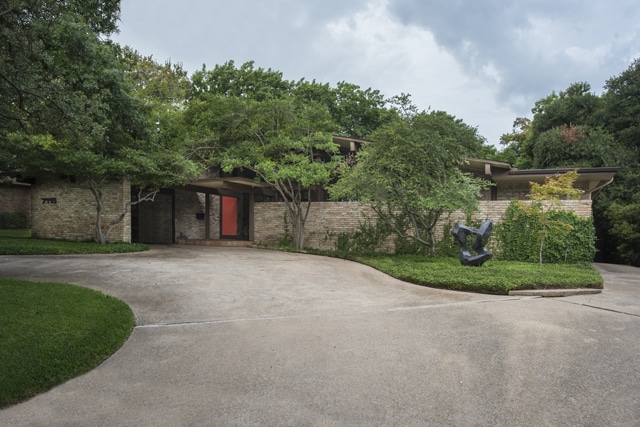 7115-Brookshire-Circle-1