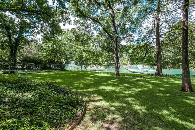 7115-Brookshire-Circle-3