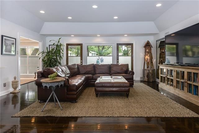 7122-royal-lane-i