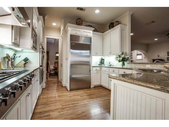 7138-Shook-kitchen