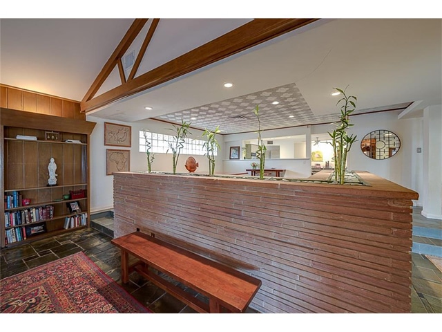 7147-Alexander-Planter