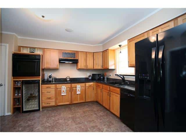 7309-Bennington-Kitchen-1