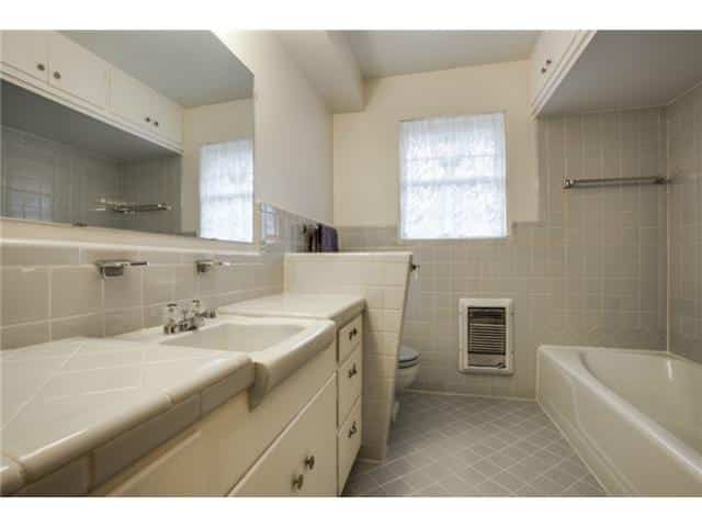 7319-Bennington-Bathroom-1
