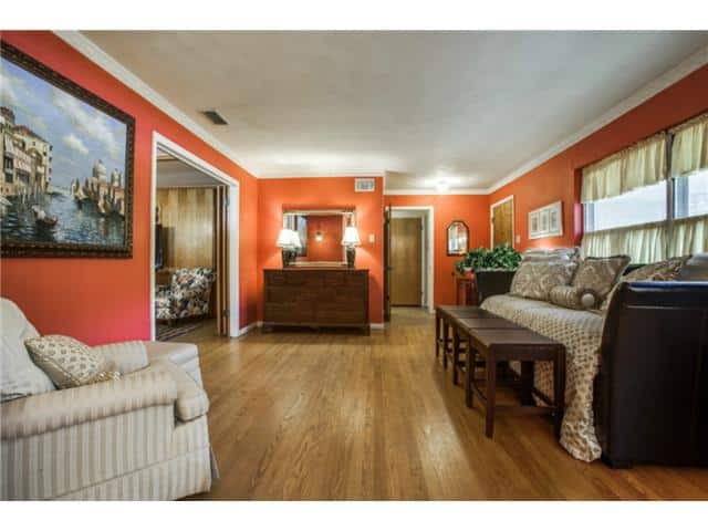 7319-Bennington-Living-2
