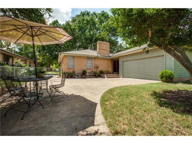 7319-Bennington-Patio-Driveway