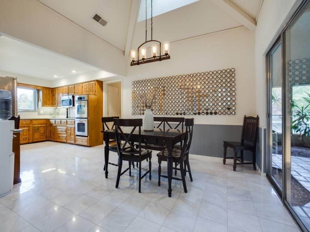 7328-Campbell-Dining-1024x768