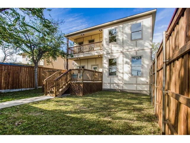 736-Elsbeth-Back-of-House