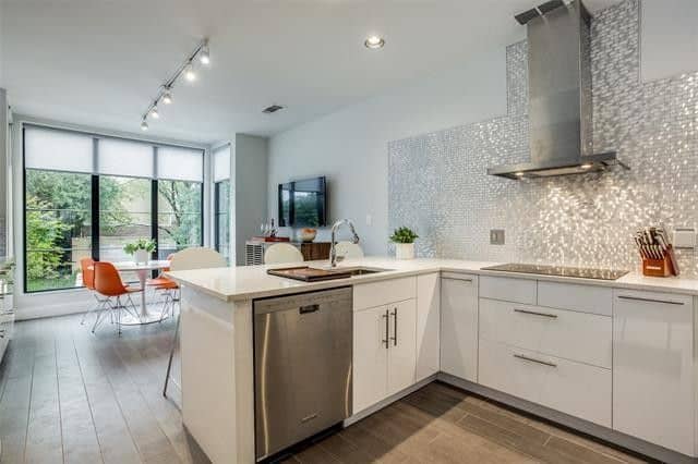 76230076c5a30c6690e912f942f74634l-m4032335542xd-w1020_h770_q80